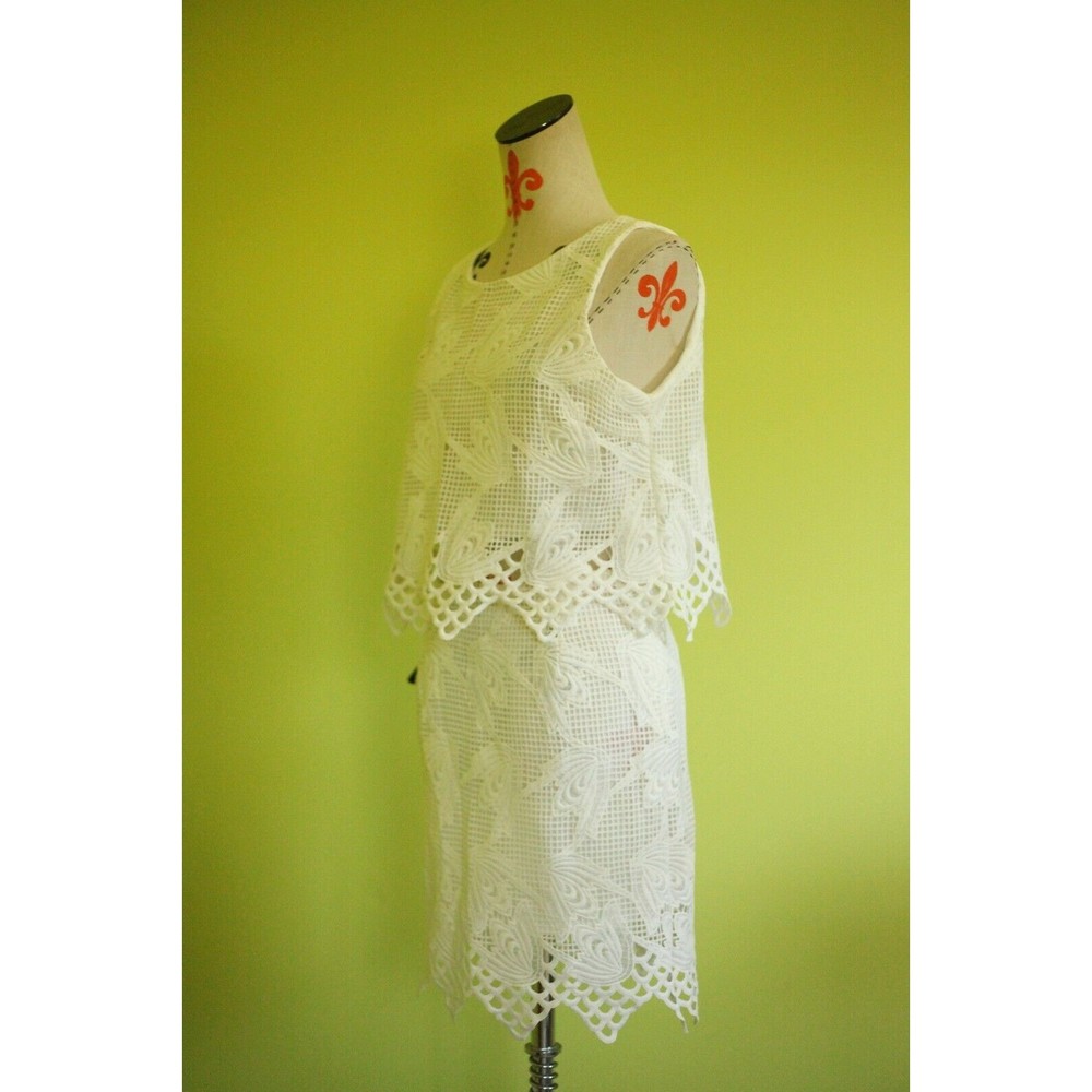 NWT RARE LONDON Women's Sz L Crochet Knit 2 Pcs Set Top And Skirt Lined White - Picture 3 of 12